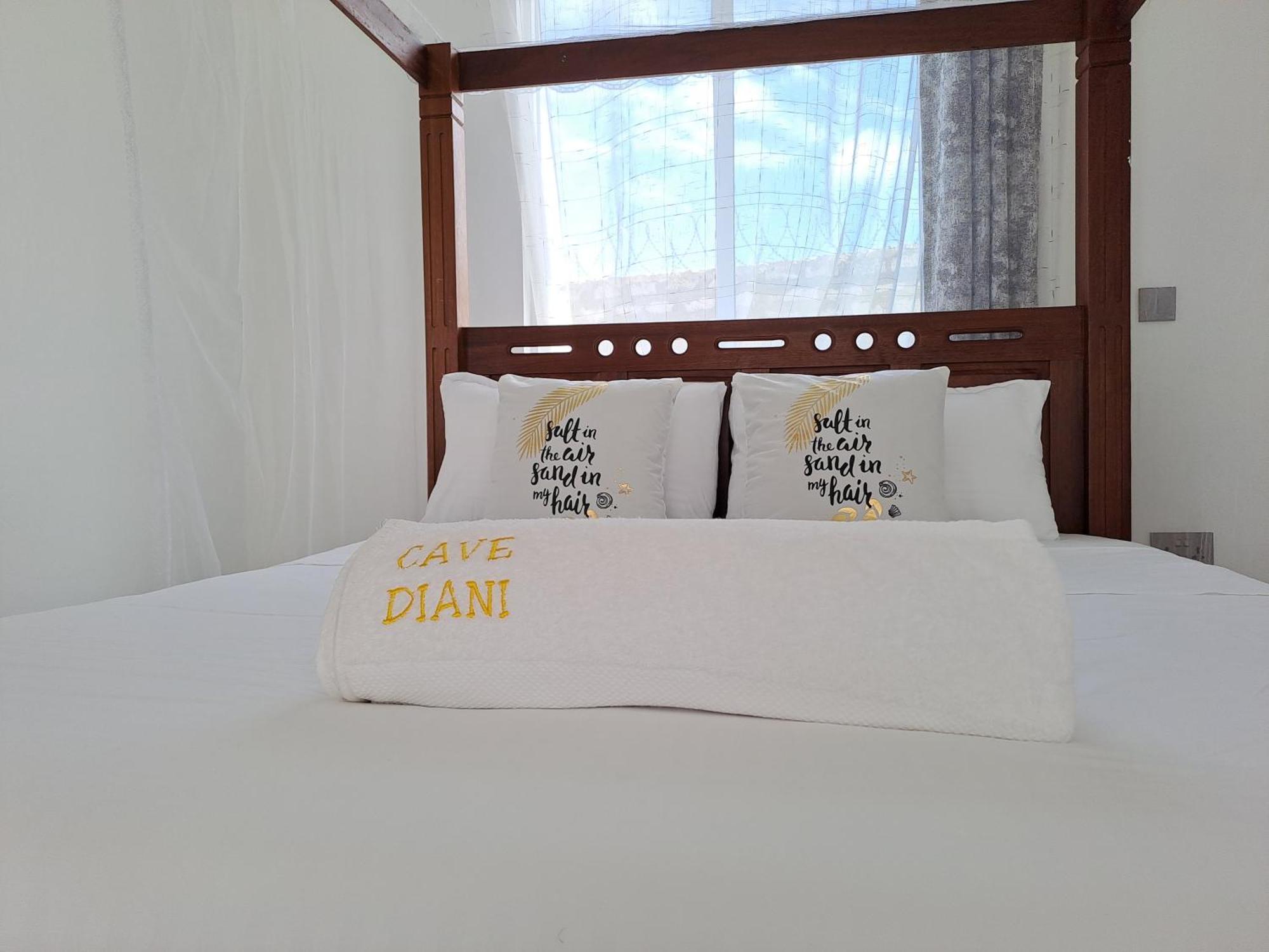 Cave Diani Holiday Apartments Diani Beach Kültér fotó